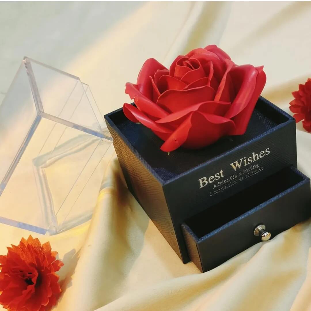 Proposal Floral Jewelry Box